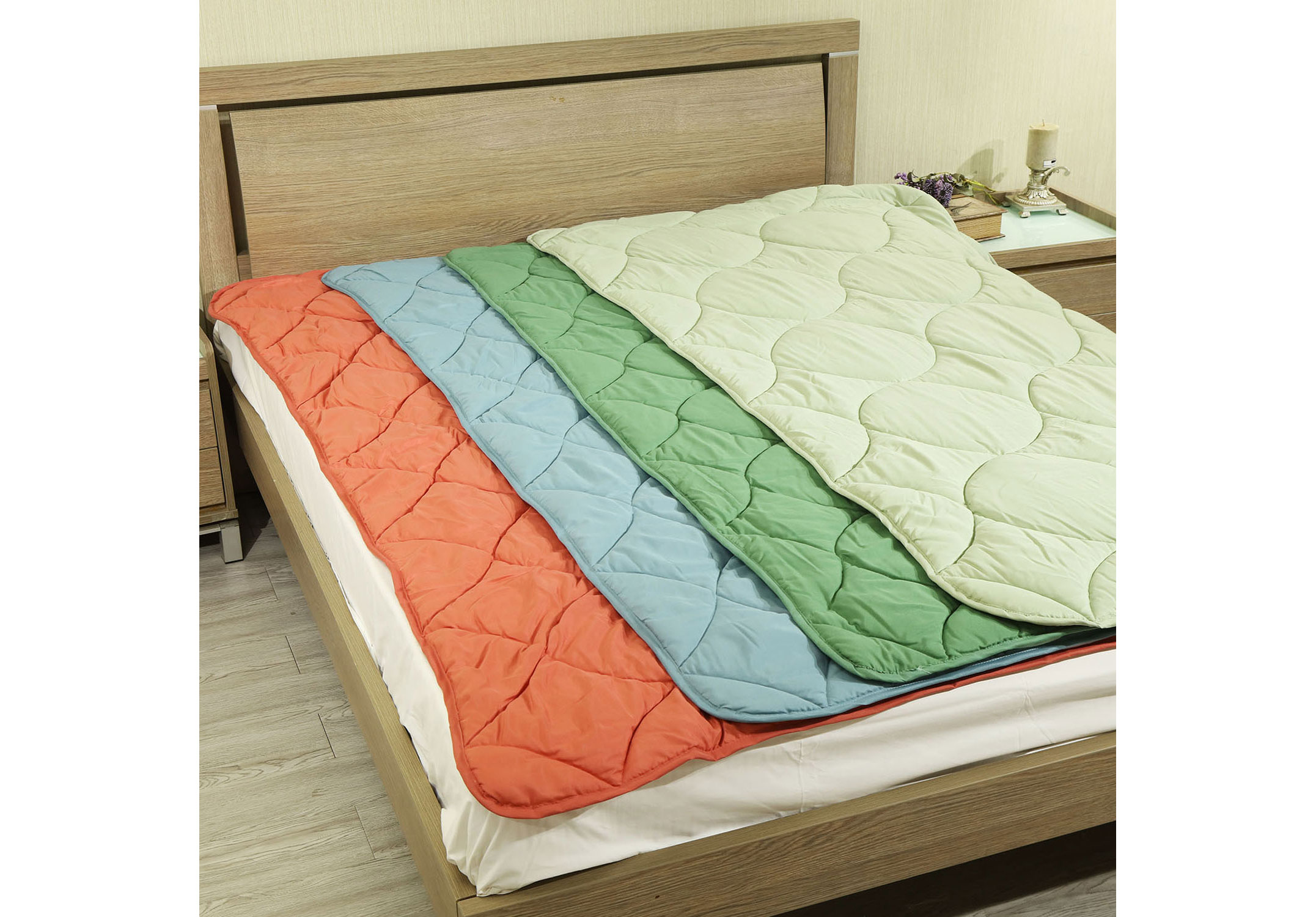 Promotion Products Thin Polyester Microfiber Solid Color Beige Blue Comforter